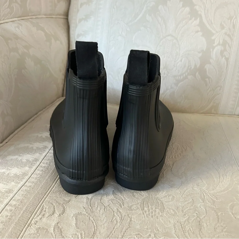 NEW 🆕 Women's Original Chelsea Boots rain boots black women size 8 euro 39